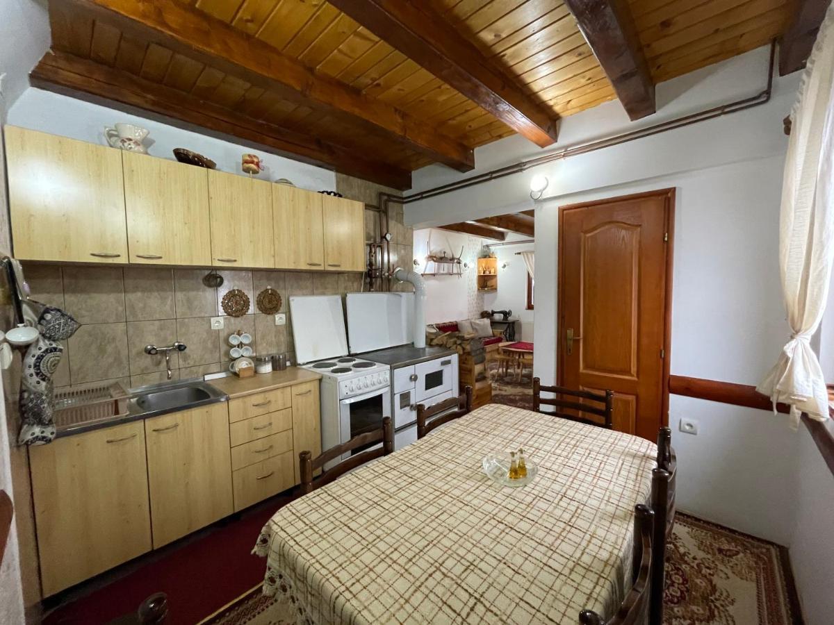 Konak Mandica Avlija Zaovine Luaran gambar