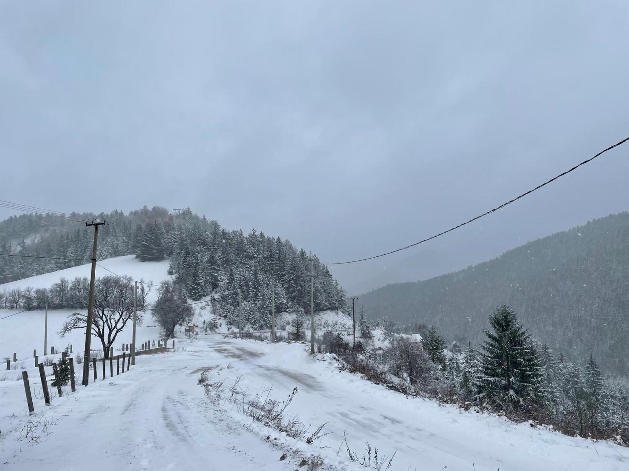 Konak Mandica Avlija Zaovine Luaran gambar